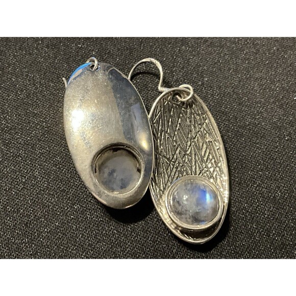 925 Textured Moonstone Earrings Fish Hook - Picture 4 of 4